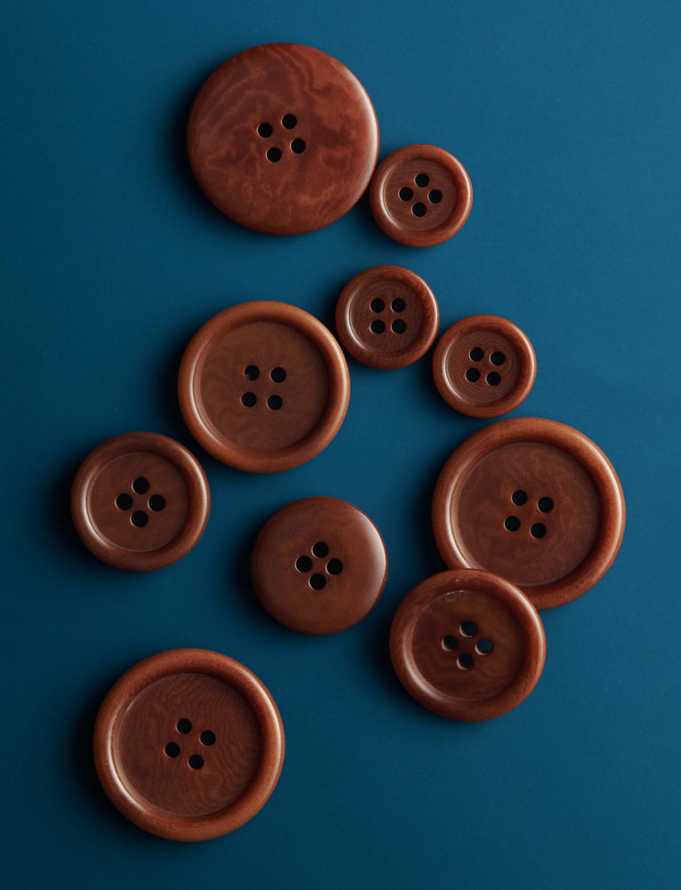 Rimmed Corozo Button, Dark Brown